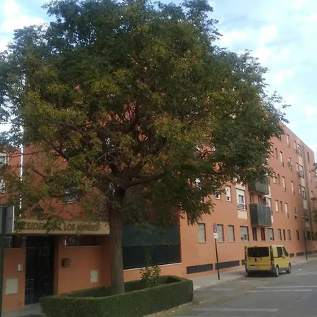 Apartamento Luminoso En Urbanización Privada-2